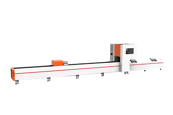 Optimization of the beam focusing system and improvement of cutting accuracy of fiber laser tube cutting machine